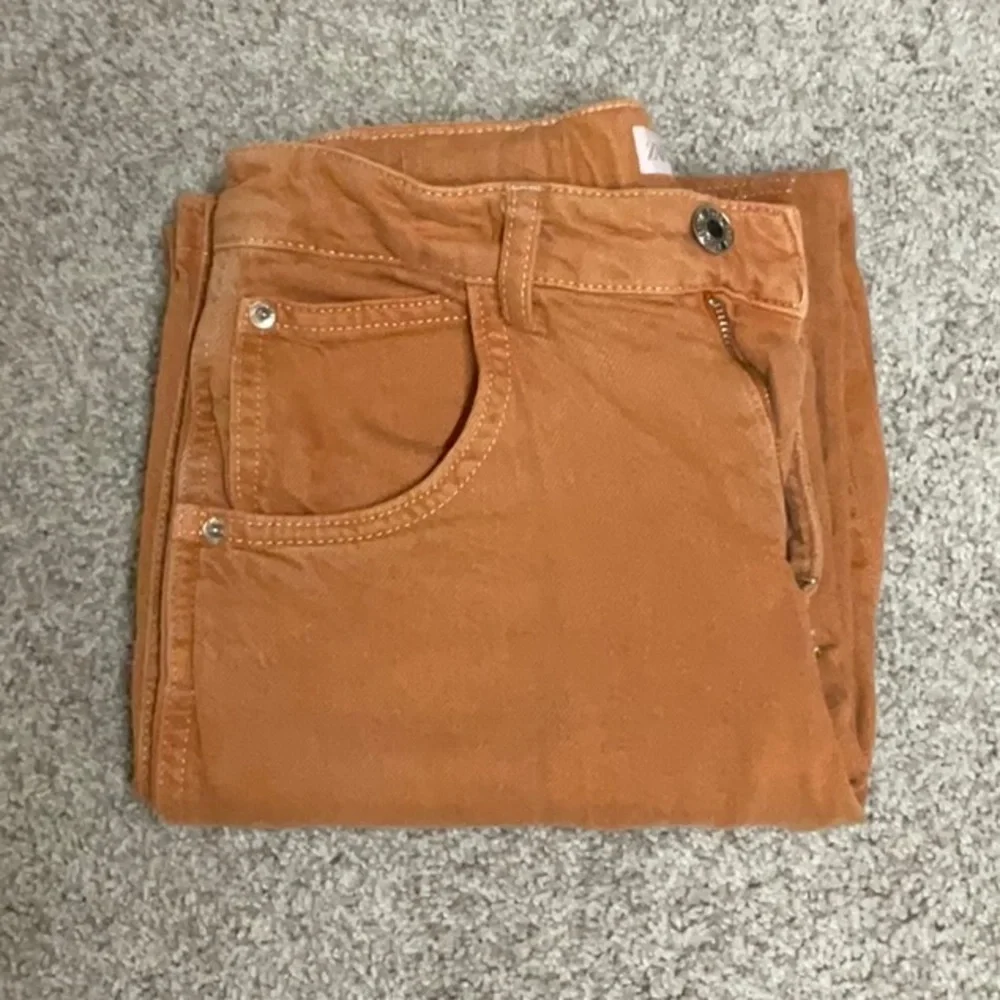 Zara orange cargo jeans - Picture 3 of 3